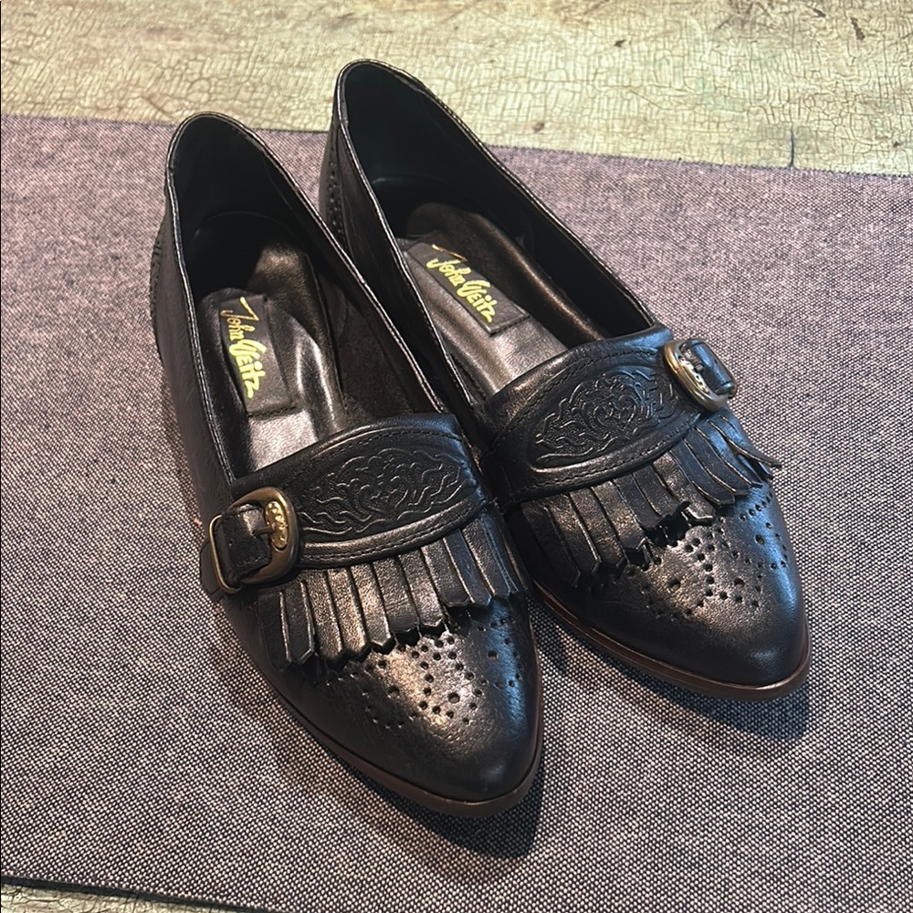 John Weitz 80’s Loafers Kilt Slip On Black Ladies size 7.5